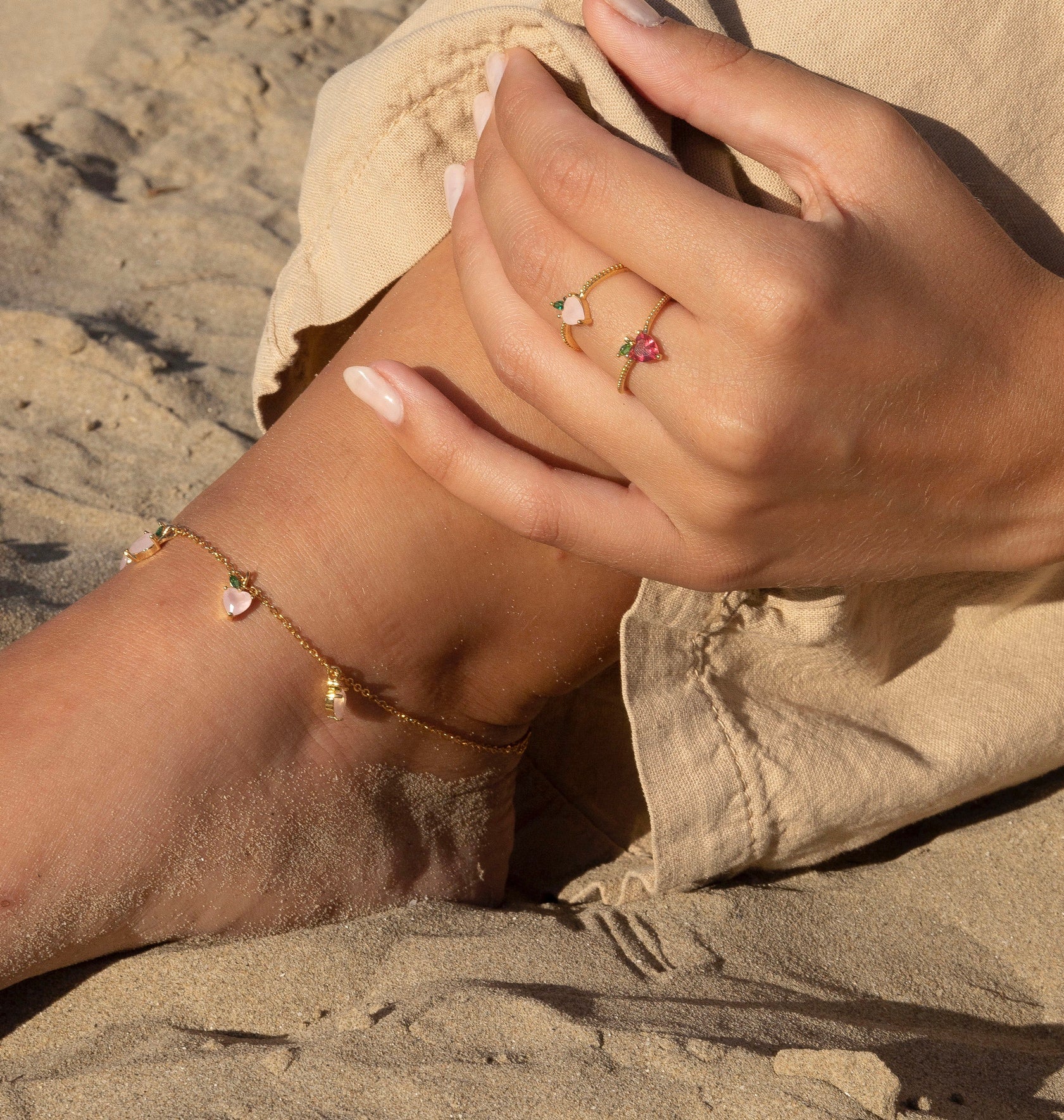 Cavigliere Estive: Un Tocco di Allegria ai Tuoi Piedi