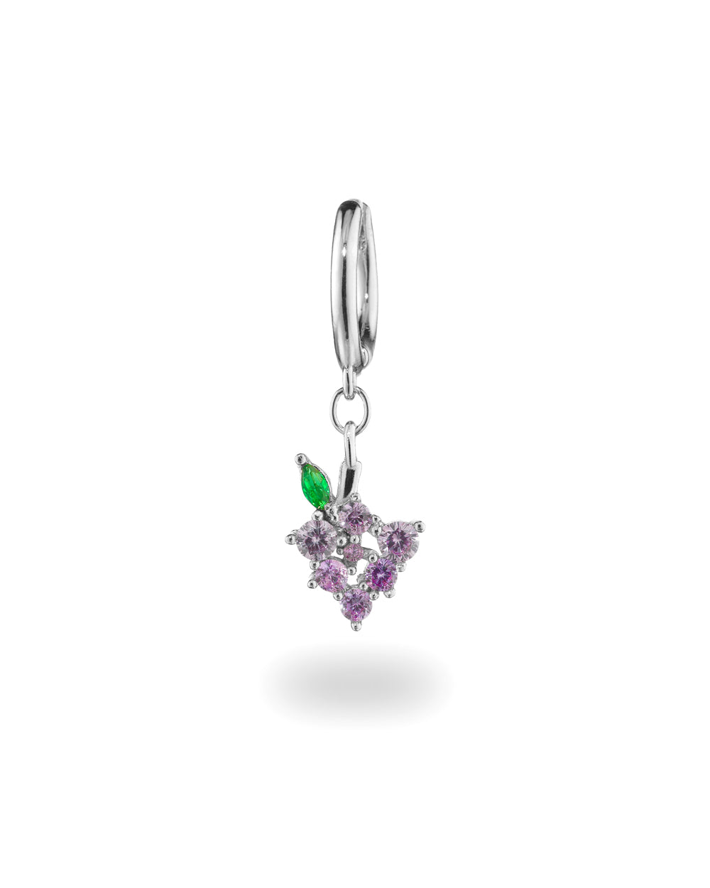 Orecchino pendente con charm a forma di uva placcato in argento – gioielli Fruits & Jewels