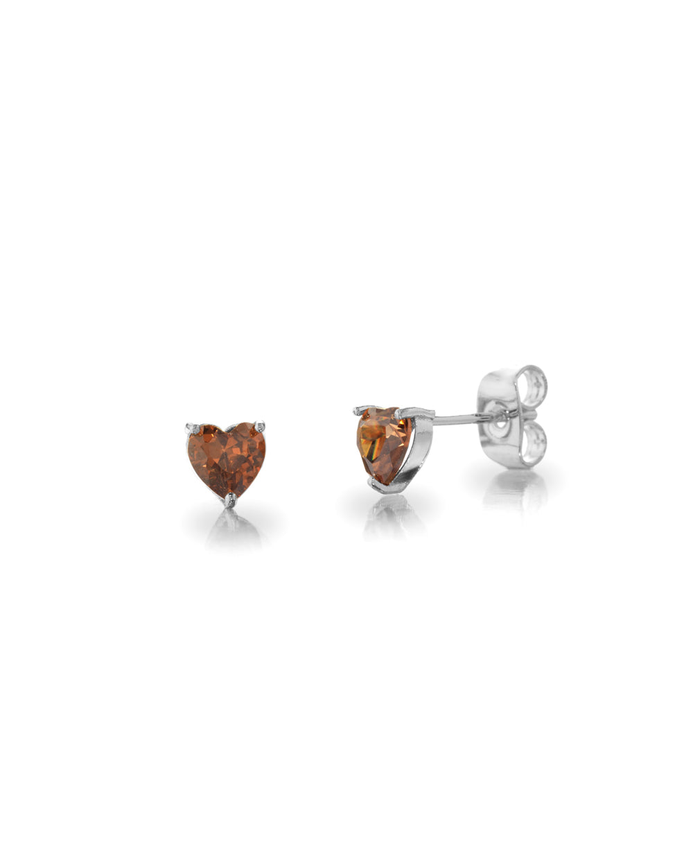 Chestnut lobe earrings